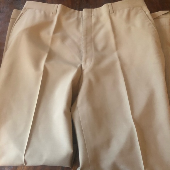 Eldridge suit - Picture 7 of 12